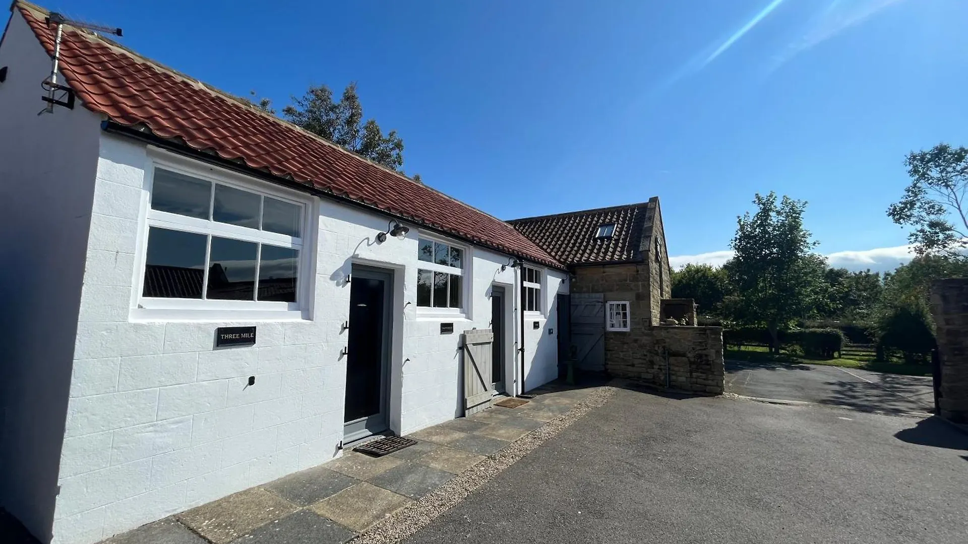 Dale View Cottages And Rooms - Whitby Stainsacre 0*,  المملكة المتحدة
